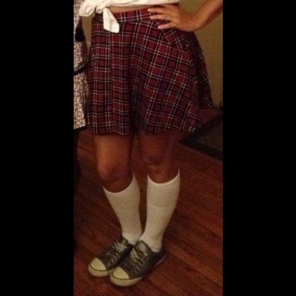 💲Plaid Schoolgirl Skater Skirt - Picture 2 of 3
